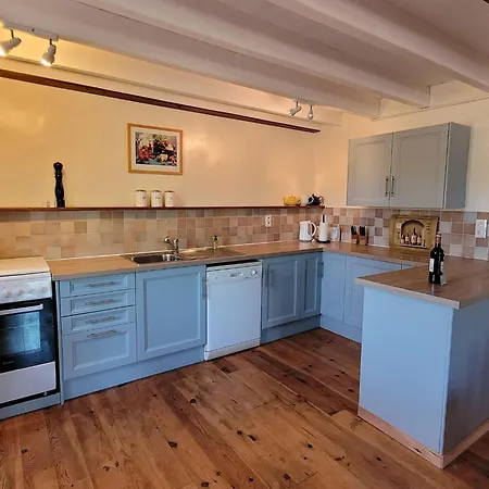 Authentic Estate In The Dordogne With A Pool Saint-Saud-Lacoussière