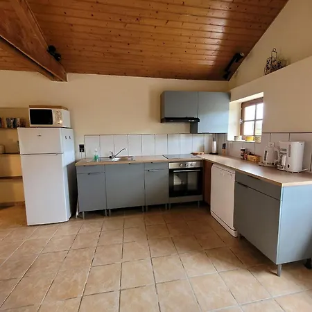 Authentic Estate In The Dordogne With A Pool Saint-Saud-Lacoussière