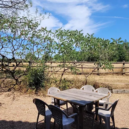 Vakantiehuis Authentic Estate In The Dordogne With A Pool *